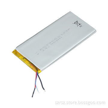 Lithium Polymer Battery Pack with 3.7V Voltage, 3,800mAh Capacity